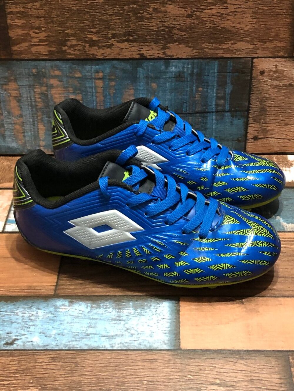 Lotto Campione Boys Soccer Cleats Blue Neon Green Size 1.5